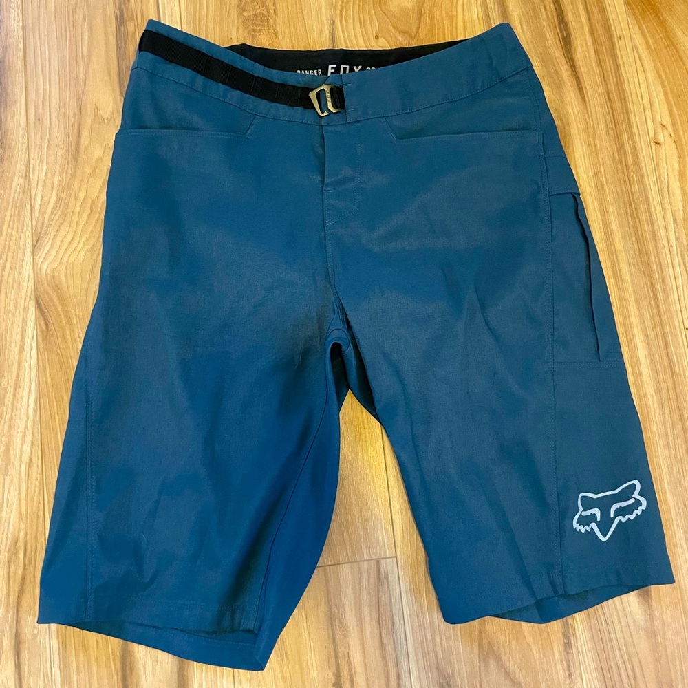 Fox MTB shorts with chammy (30)